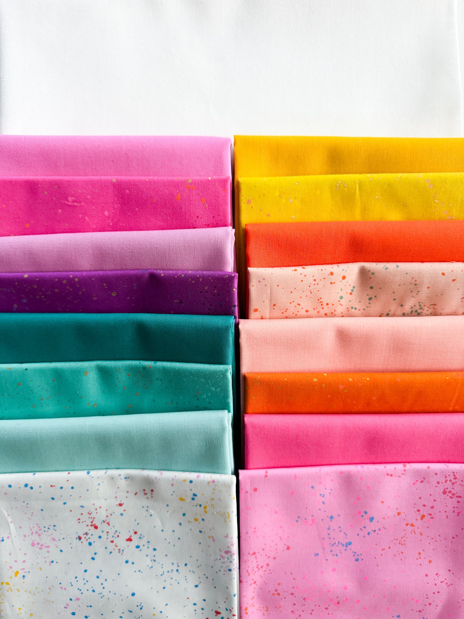 French Macaron Quilt Kit - Bella + Speckled