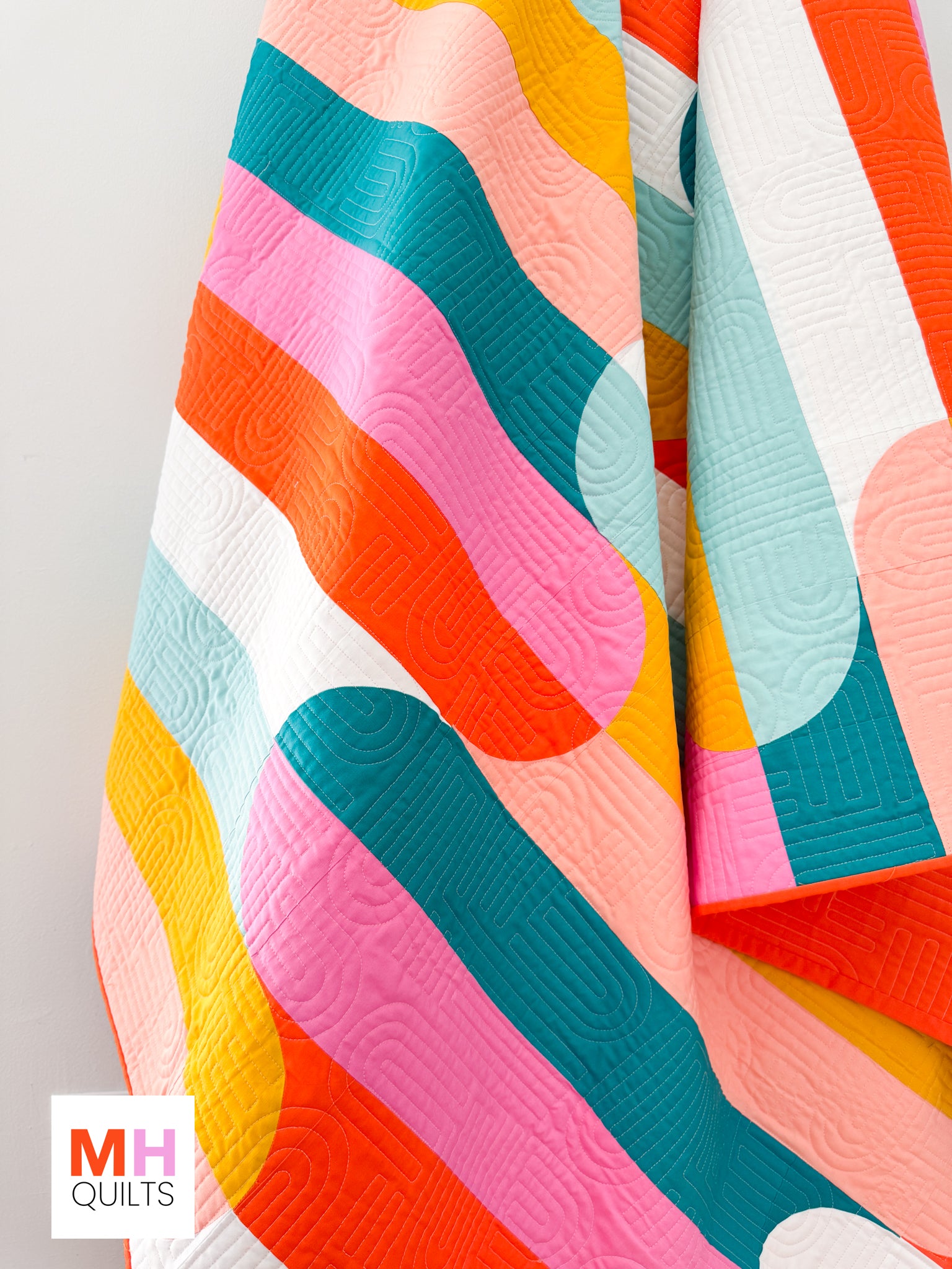 Ripple Quilt Kit - Bella Solids | Throw