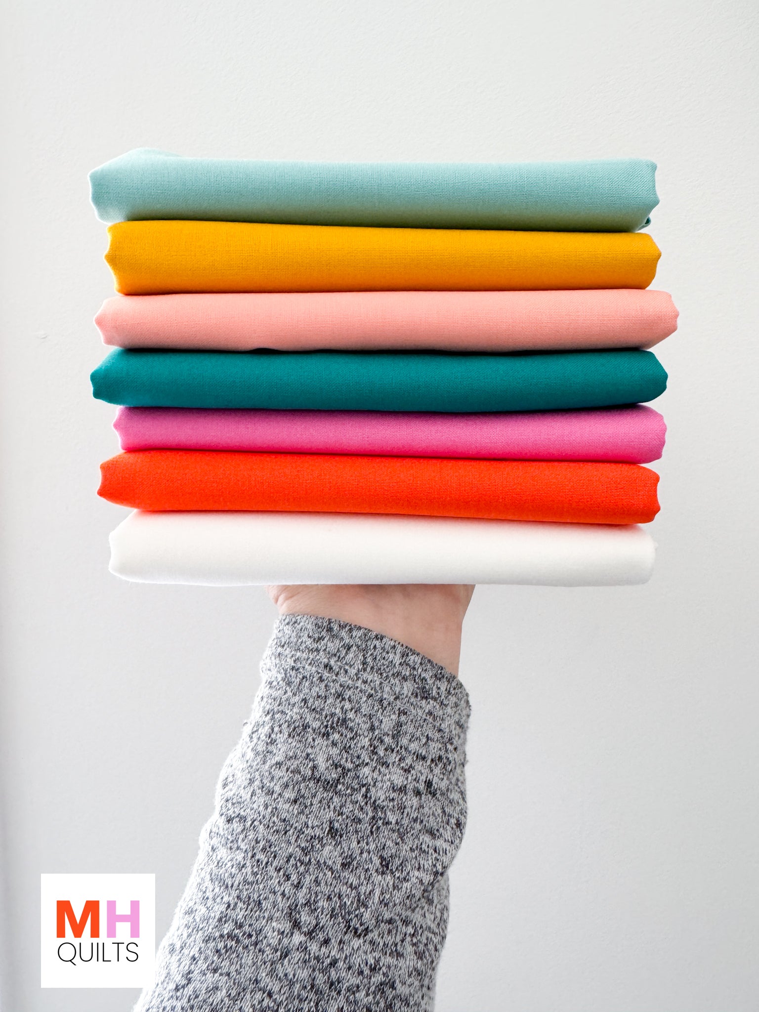 Ripple Quilt Kit - Bella Solids | Throw