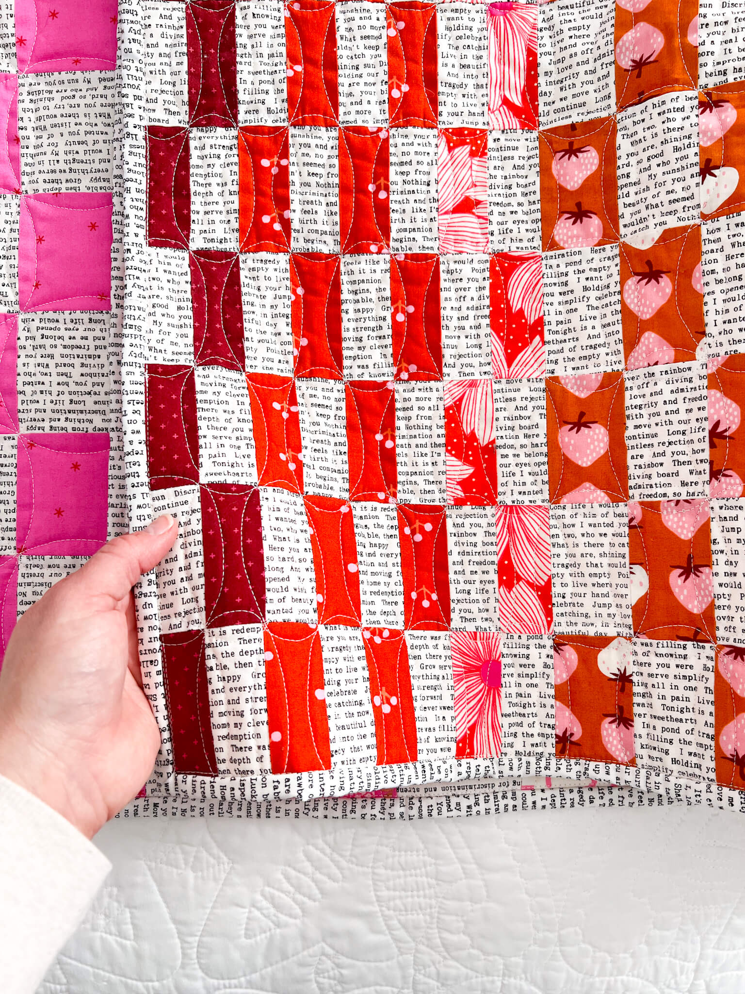 Illusion Quilt - Ruby Star and Text Version