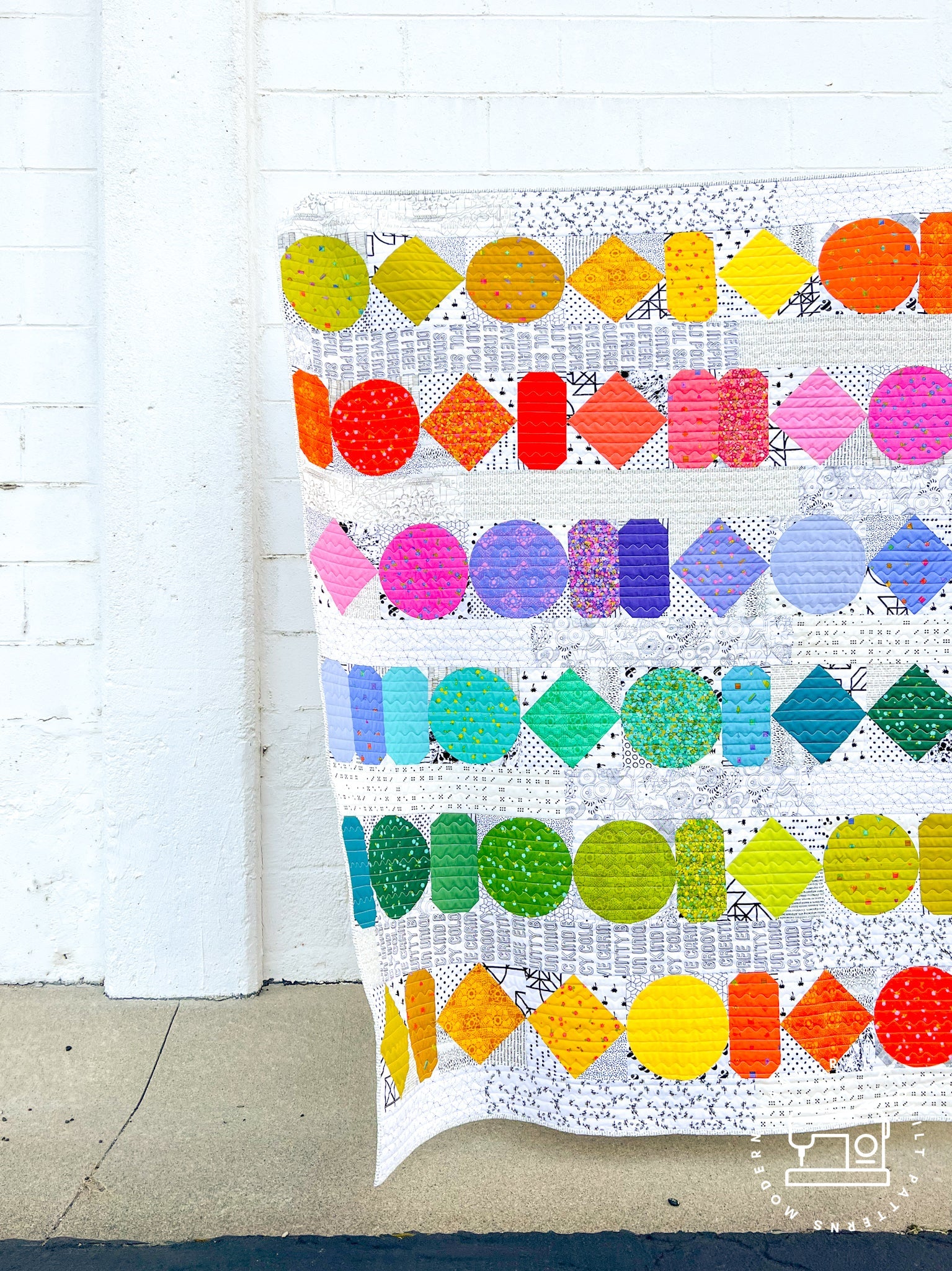 Beads Quilt / Rainbow Scrappy Version | modernhandcraft