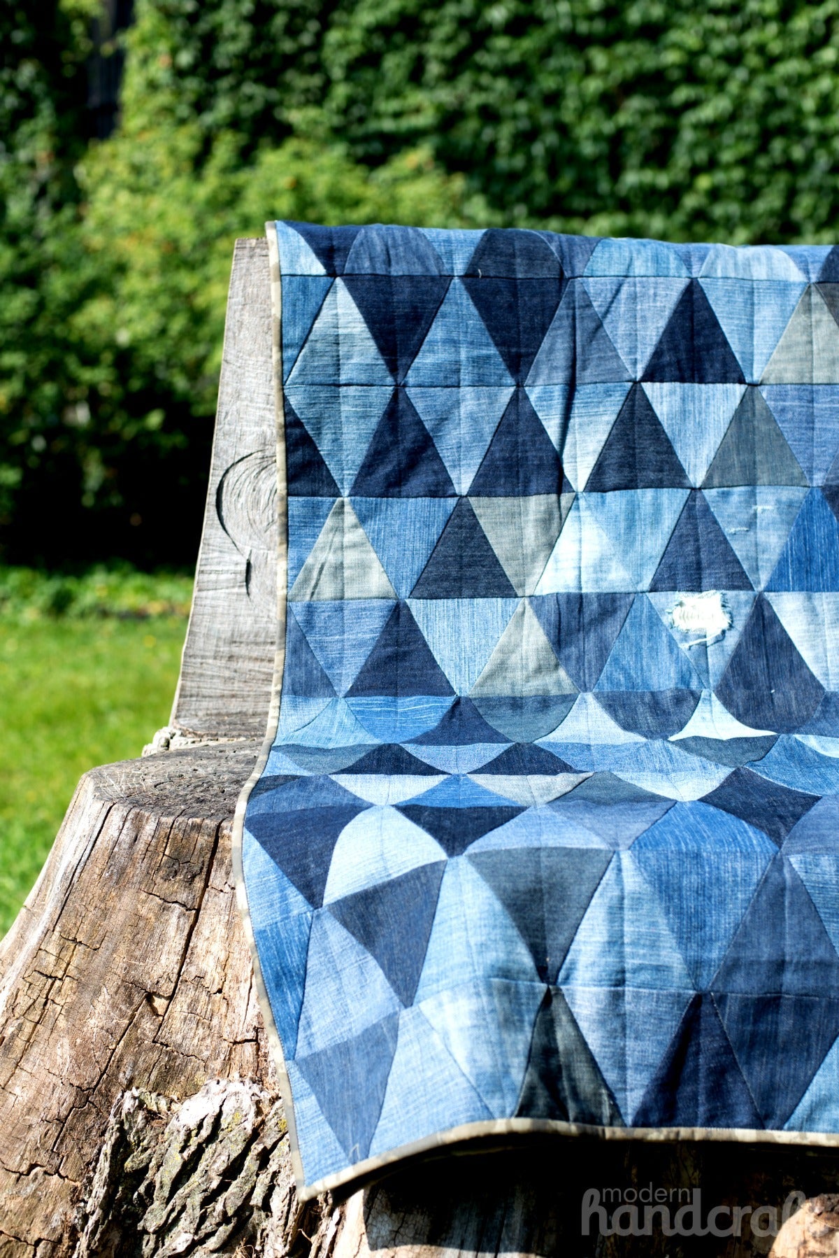 Denim Triangle Quilt | modernhandcraft