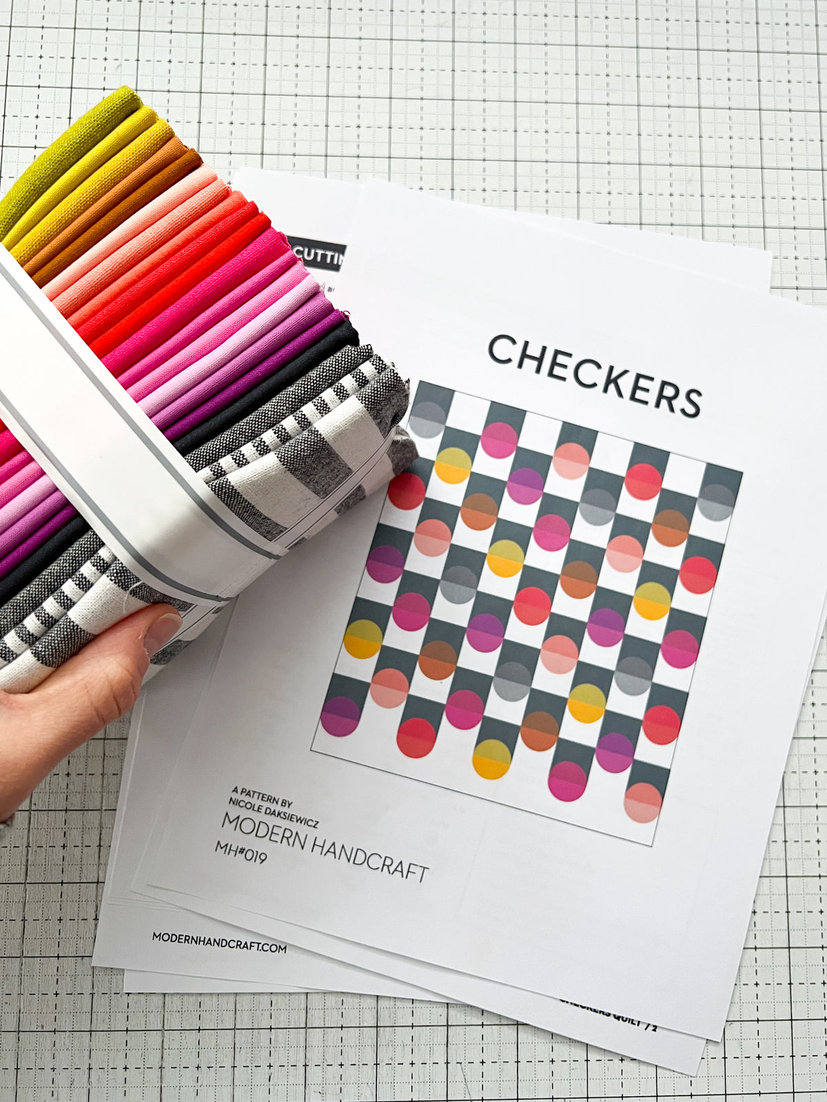 Checkers And Rails Quilt Pattern Checkers Quilt Printed Pattern – modernhandcraft