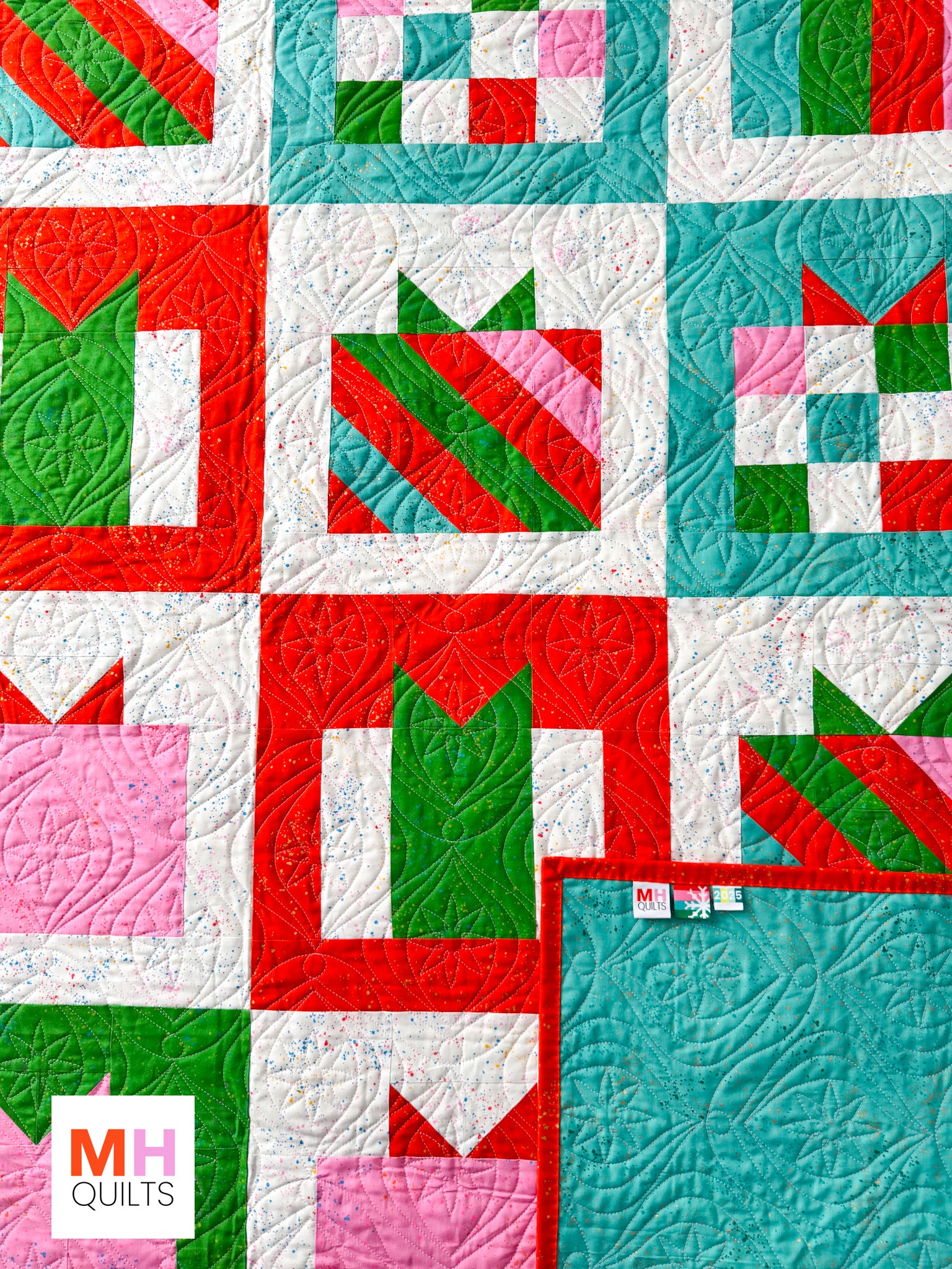 Presents Quilt Kit - Cover Quilt + Woven Label