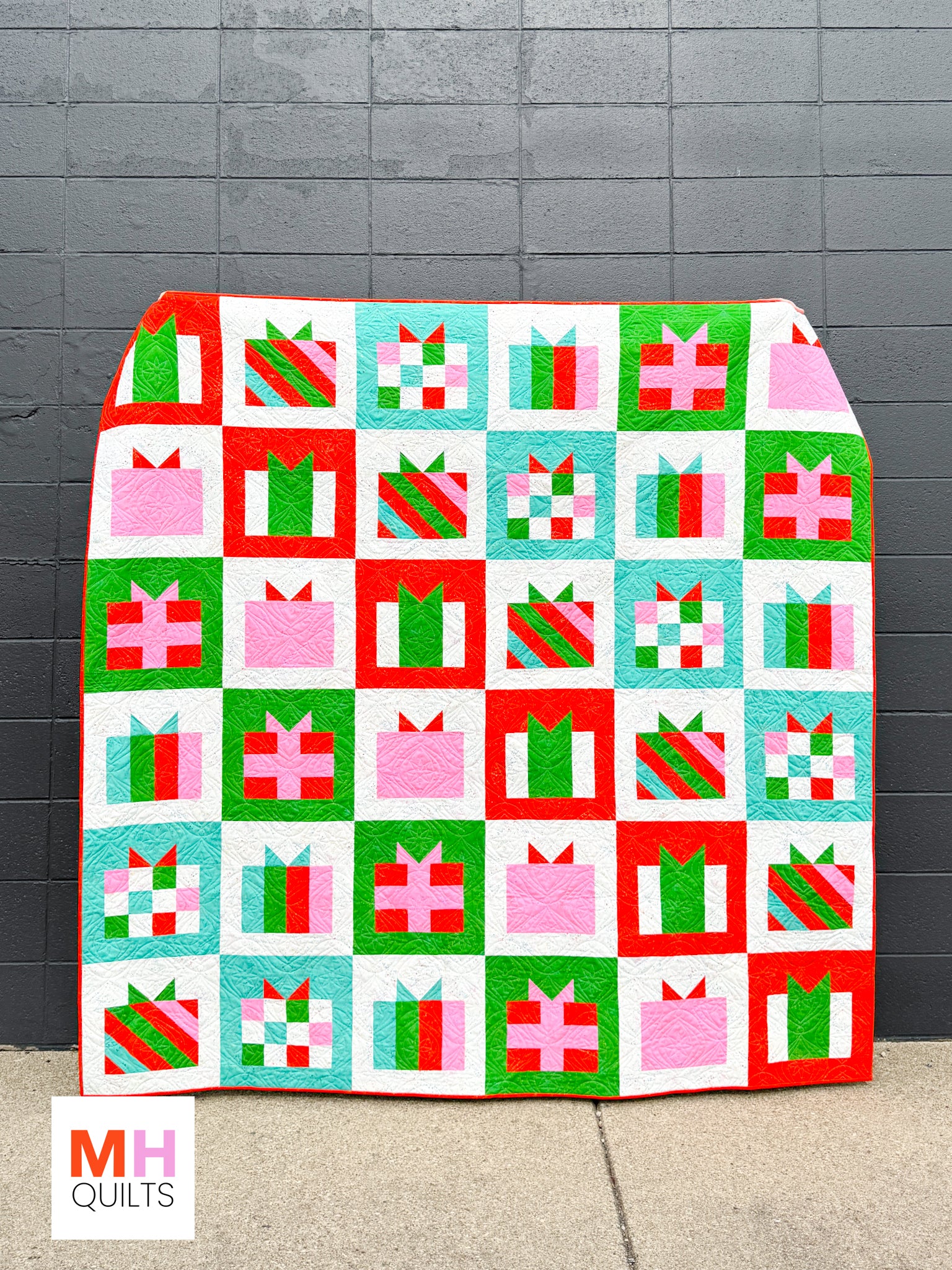 Presents Quilt Kit - Cover Quilt + Woven Label